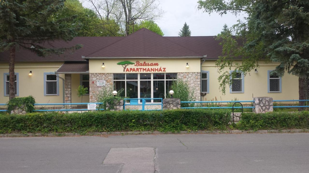 Harkány Balzsam Apartmanhaz מראה חיצוני תמונה
